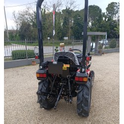 Trattorino compatto 4x4  Agritrac 254